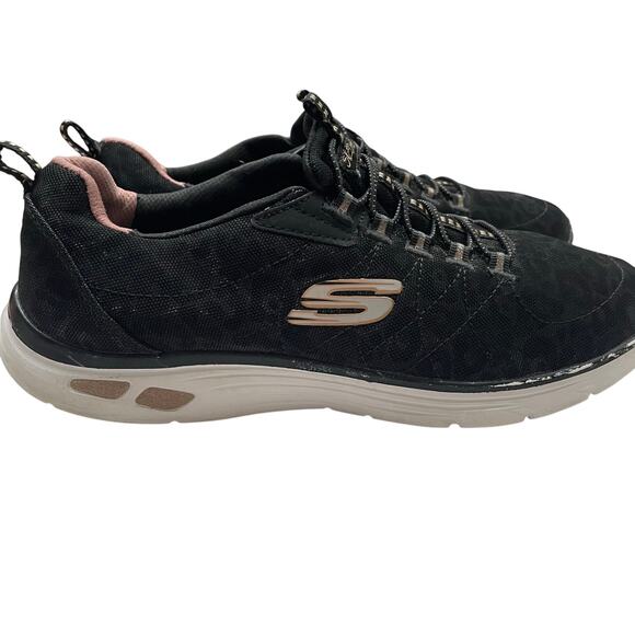 Skechers Relaxed Fit Empire D’Lux Spotted Sneaker Women’s Size 9 - Picture 5 of 10